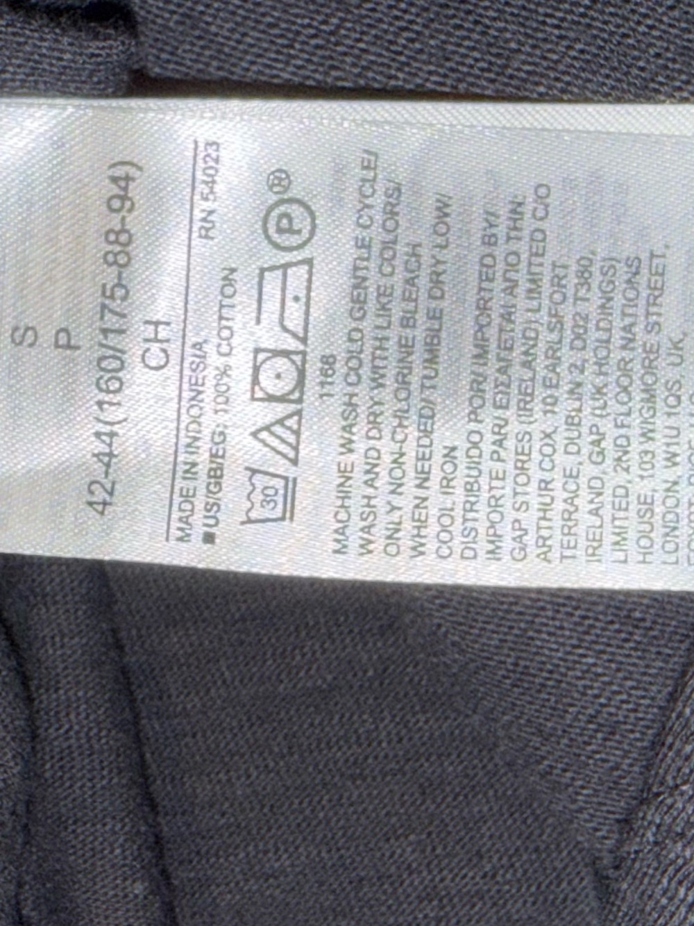 Black GAP dress Pre-owned EUC Size Small - Picture 8 of 8